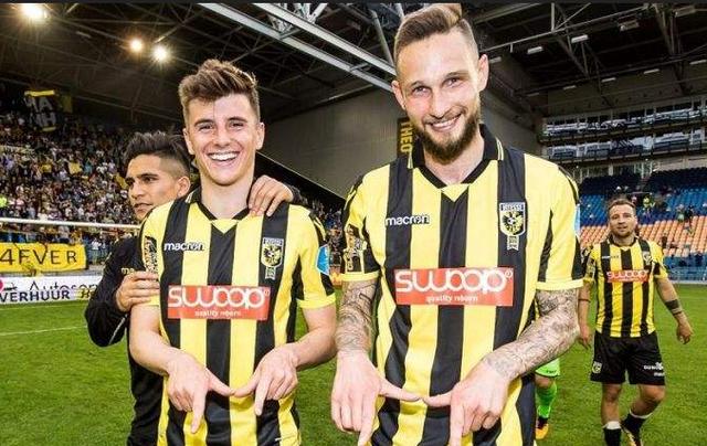 他们的表现 他们的表现