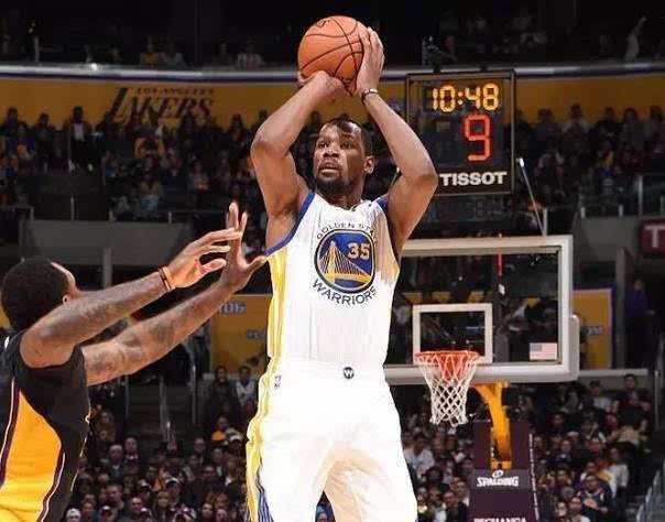 在客场表现 在客场表现